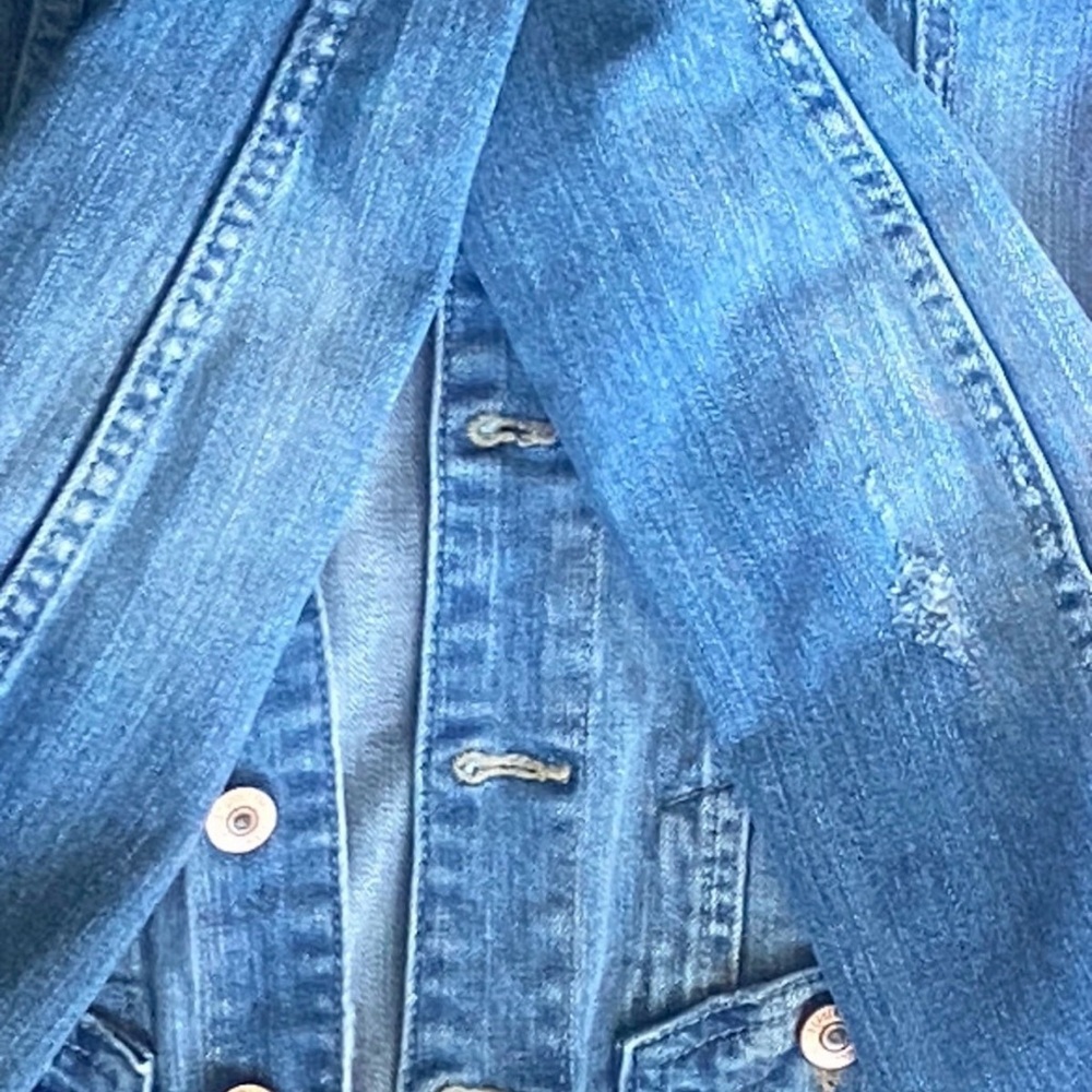 H&M Distressed Jean Jacket - Picture 5 of 8